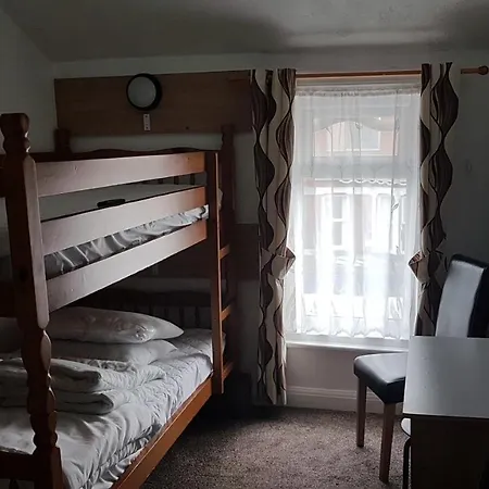 Blackpool Lodge Bed & Breakfast Blackpool