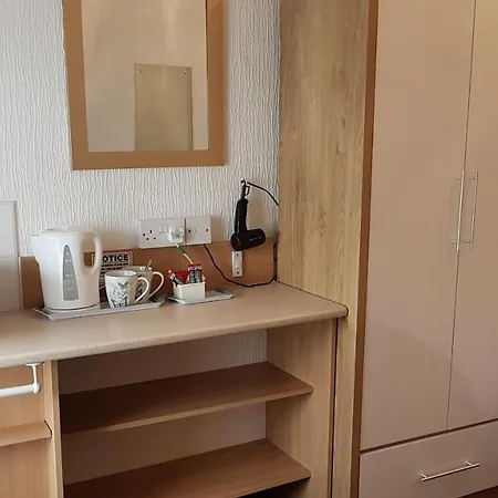 Bed & Breakfast Blackpool Lodge 3*