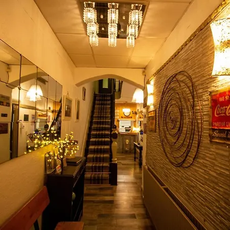 Manor House Bed & Breakfast