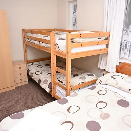 Newburn 3*