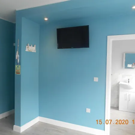 The Glenroy 3* Blackpool