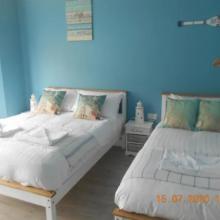 The Glenroy Nocleg ze śniadaniem 3*