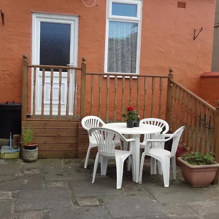 Lindisfarne - Families & Couples Only Blackpool