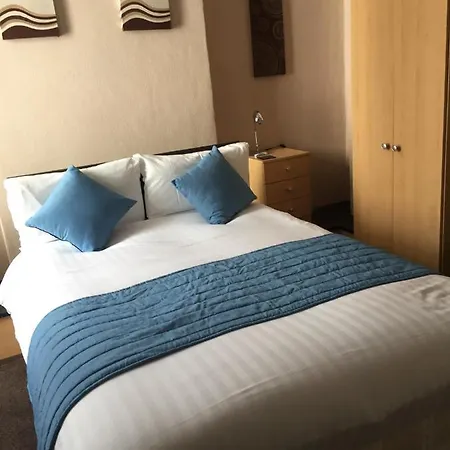 Rosebank 3*