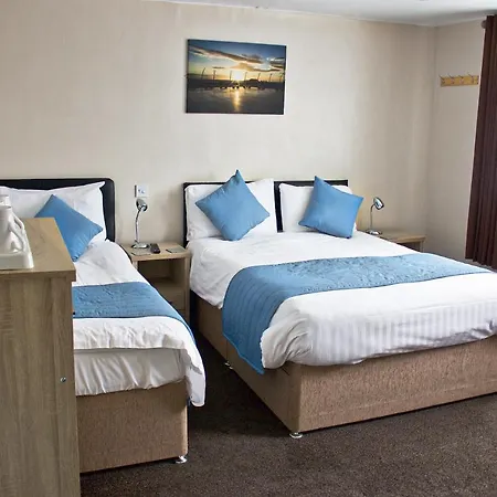 Rosebank 3*