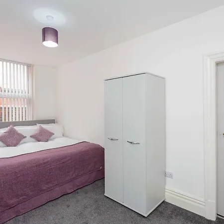 Cherry - Plum * Blackpool