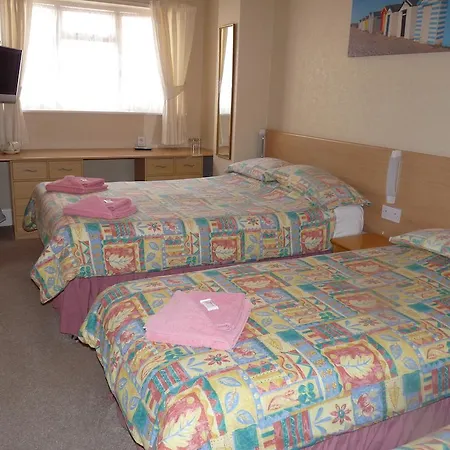 Moorings Guest house 3*