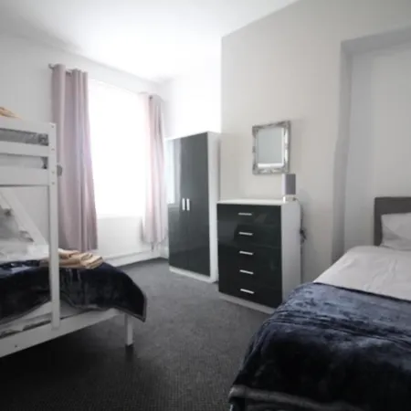 Egerton Choice - Town Centre - Modern And Spacious - Large Blackpool