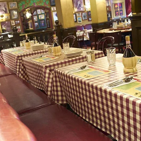 布莱克浦乡村酒店