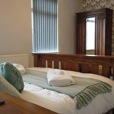 Westcliffe House * Blackpool