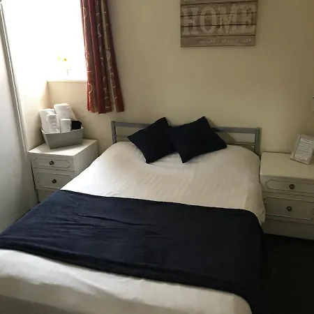 Gæstehus Victoria House - Self Catering Quiet - Adult Singles And Couples Only Blackpool