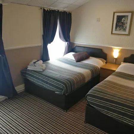Grange House 3* Blackpool