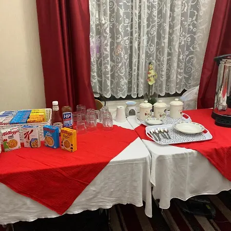 Glenroyd Guest house Blackpool