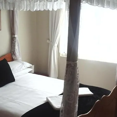 Newburn Hotel Blackpool