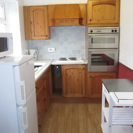 Lindisfarne - Families & Couples Only * Blackpool