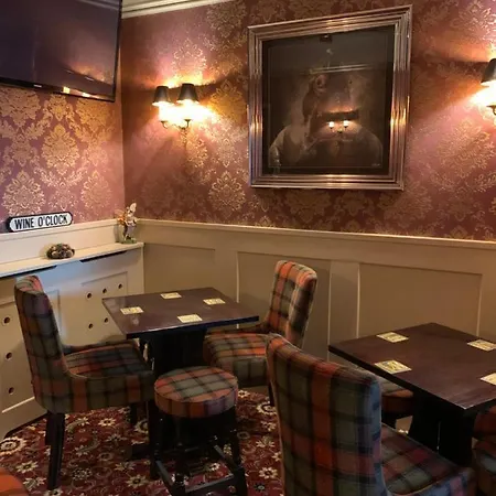 The Woodleigh Family Hotel *