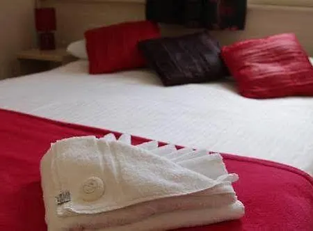 The Melville - Location 3*