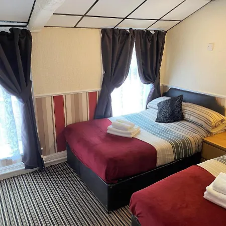 Grange House 3* Blackpool