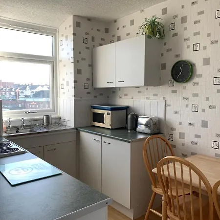 Apartment Chateau Dale Holiday Blackpool