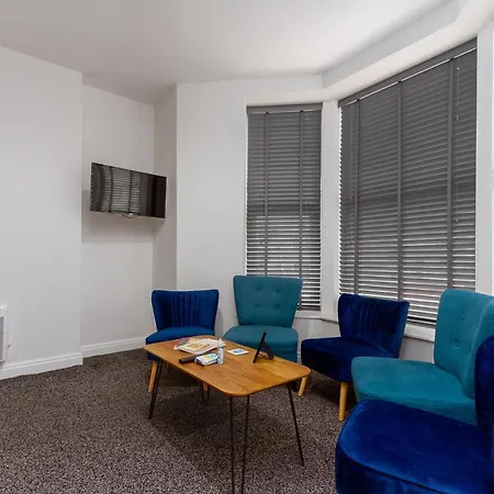 아파트 Kings Court Modern Aparthotel, Town Centre - Collection