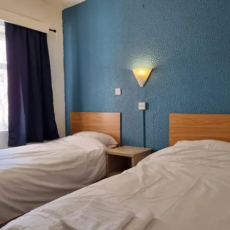 The J&J Hotel Blackpool 3* Blackpool