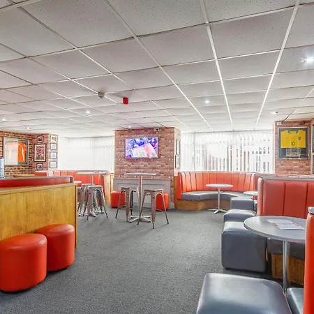 The Sandringham Court & Apartment-all Groups Welcome Hotel Blackpool
