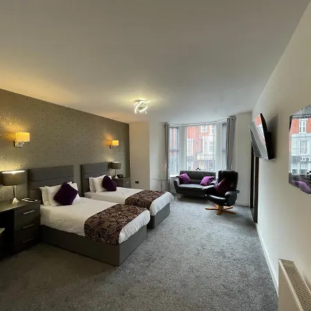 Hotel Ruskin 3*