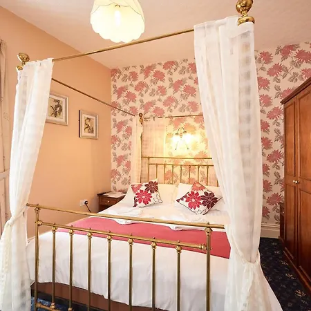 The Wilton International Bed & Breakfast