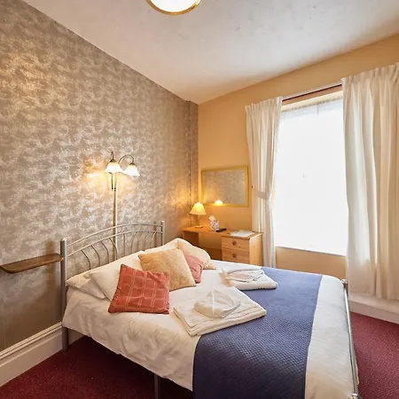 Nocleg ze śniadaniem The Wilton International 3*