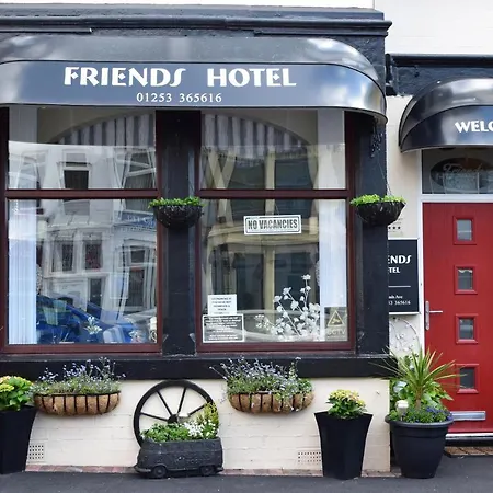 Friends Hotel 4*