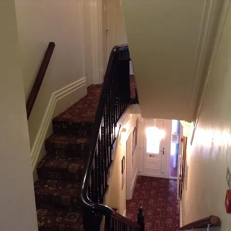 Guest house Hornby Villa- 4star B&b-couples & Families Only Blackpool