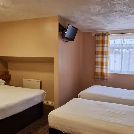 The Beechfield 3*
