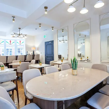 Hotel Balin Lonsdale