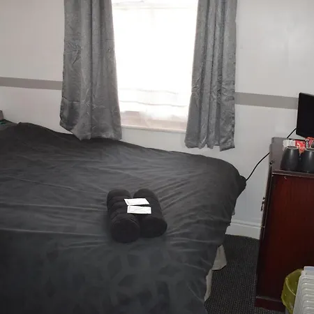 Myroomz Orchid 2* Blackpool