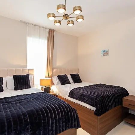 Balin Lonsdale Hotel