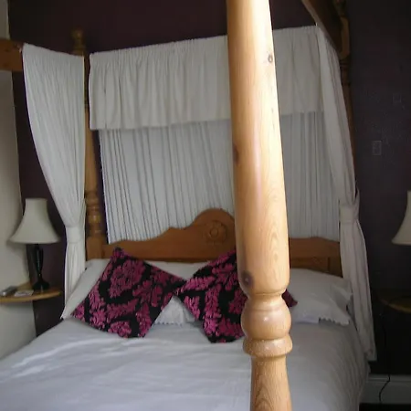 Hotel Heywood House 3*