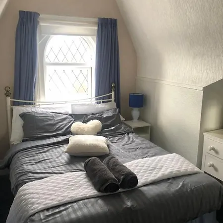 Holiday home Highbury