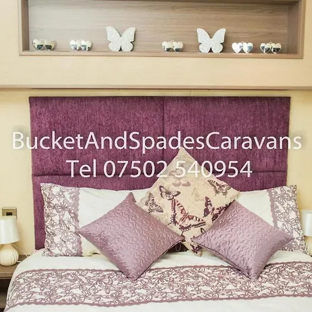 Caravans Marton Mere אתר קמפינג