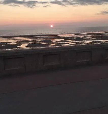 Sea-front Home-from-home Appartamento Blackpool