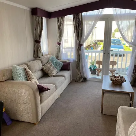 Caravans Marton Mere
