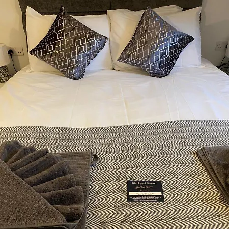 아파트 Kings Court Modern Aparthotel, Town Centre - Collection *