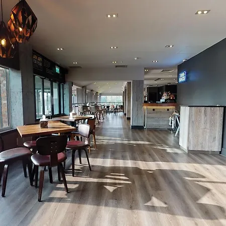 Village 4* Blackpool