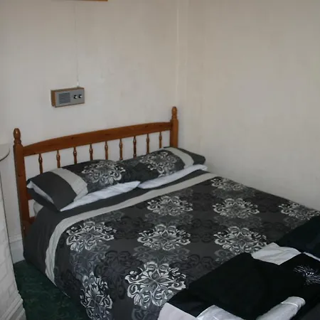 Netherton House Guest Hotell 2*