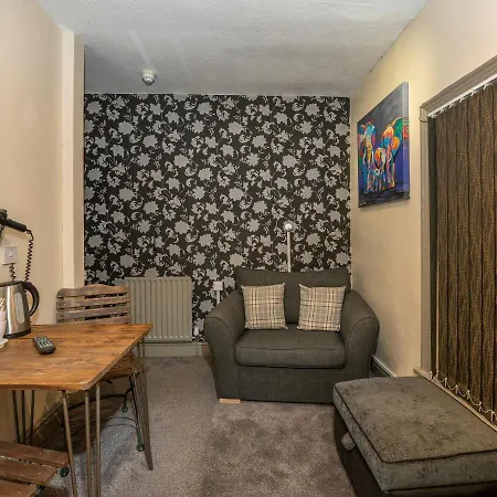Manor House Bed & Breakfast Blackpool