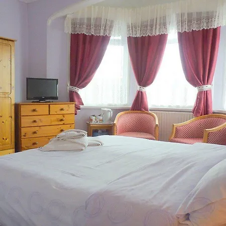 Arendale Hotel 3*