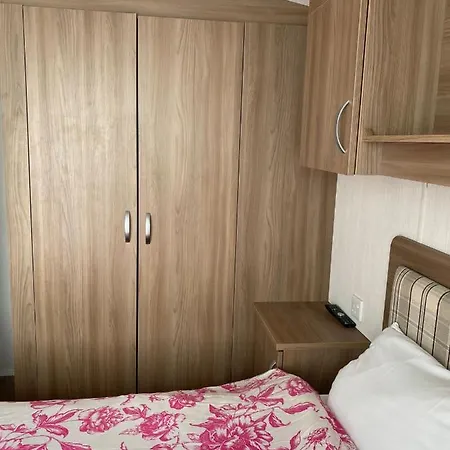 Caravans Marton Mere אתר קמפינג בלקפול