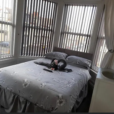 Mr Sandman's Szálloda 2*