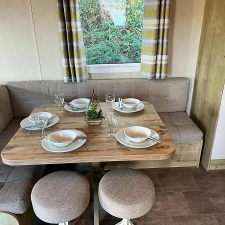 פארק נופש Caravan In Haven Marton Mere בלקפול