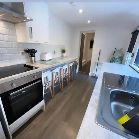 Apartment Luxury Hottub & Jacuzzi *