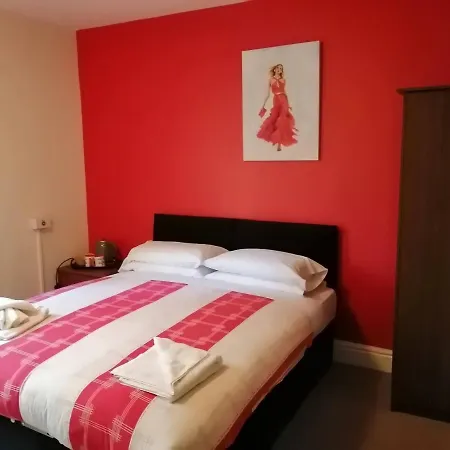 Lanayr 3* Blackpool
